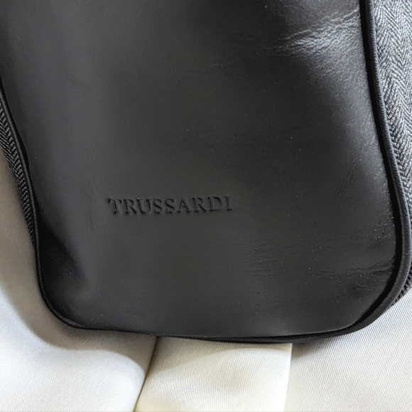 Trussardi 1911 Oversized Black & Gray Tote Bag Italy - Picture 8 of 13